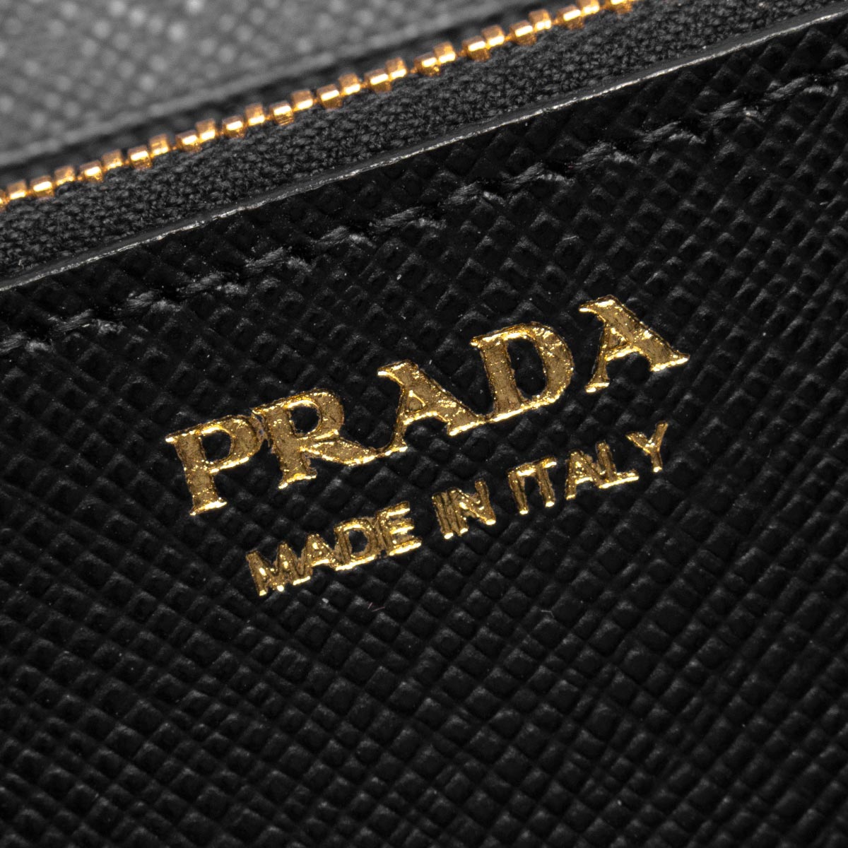 プラダ 長財布 財布 レディース サフィアーノ シャイン 三角ロゴ