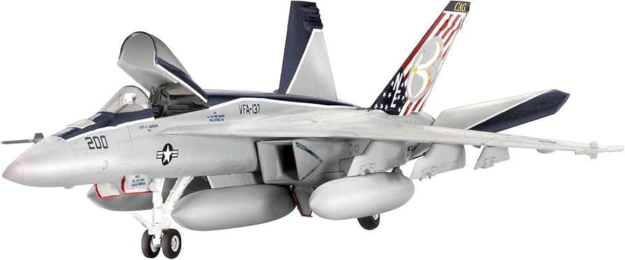 Amazon | ドイツレベル 1/72 F/A18E スーパーホーネット プラモデル