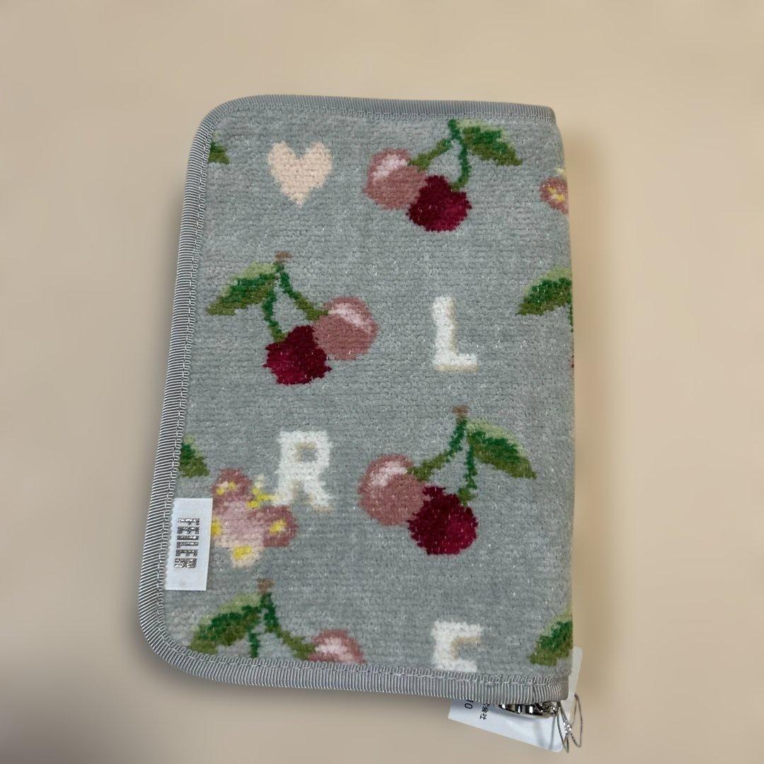 【新品未使用】FEILER フェイラー 母子手帳ケース チェリー 新品未使用】FEILER フェイラー 母子手帳ケース チェリー - メルカリ