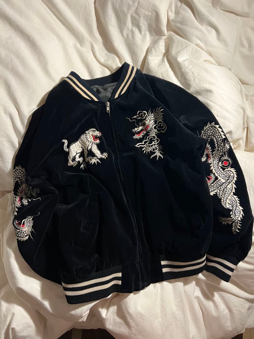 90s ベロア スカジャン ブラック 刺繍 JUNGLE STORM スカジャン ベロア 龍 全面刺繍 袖刺繍 90s ブラック
